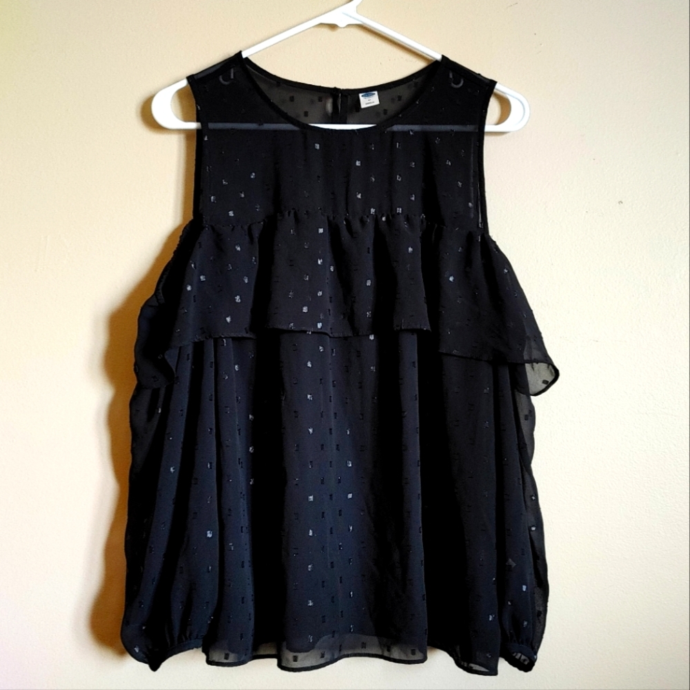 Old Navy black cold shoulder blouse